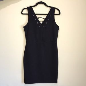 Jessica Simpson Sleeveless Black Dress M